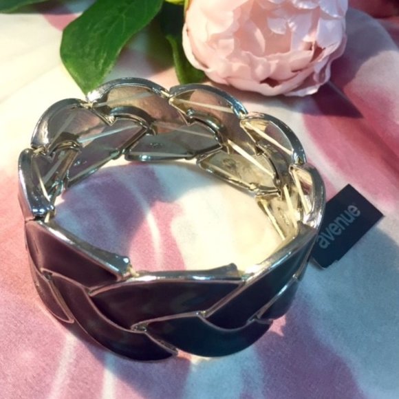 Black & Silver Plus Size Bracelet - New With Tag - Picture 3 of 4